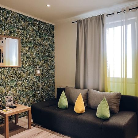 Neuwertiges Apartment Mit Kostenlose Privatparkplatz Auch Fuer Transporter Geeignet R1 Фрайберг-ам-Неккар Екстер'єр фото