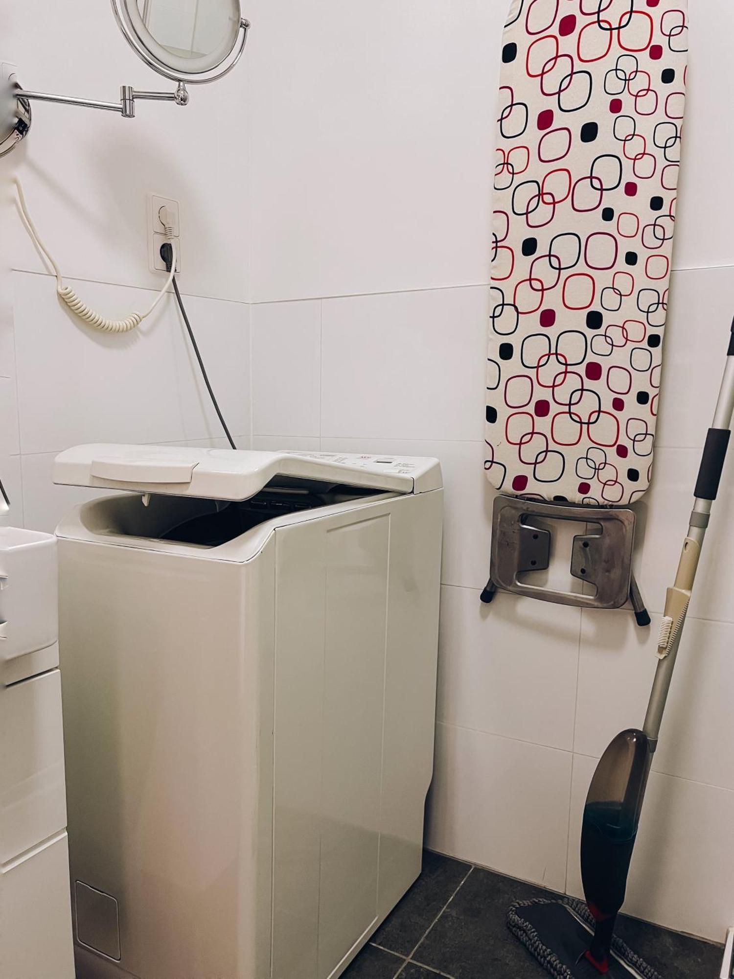Neuwertiges Apartment Mit Kostenlose Privatparkplatz Auch Fuer Transporter Geeignet R1 Фрайберг-ам-Неккар Екстер'єр фото